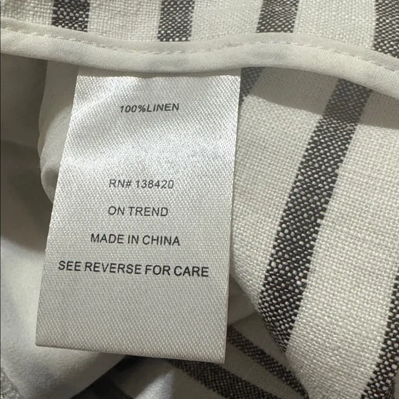 Etcetera Black and White Striped wide legged pants 100% linen size 4